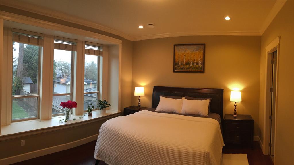 Imperial House Bed & Breakfast Burnaby Oda fotoğraf
