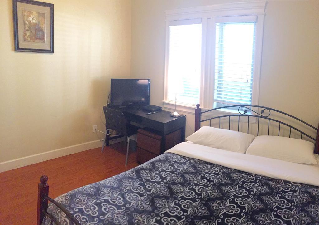 Imperial House Bed & Breakfast Burnaby Oda fotoğraf