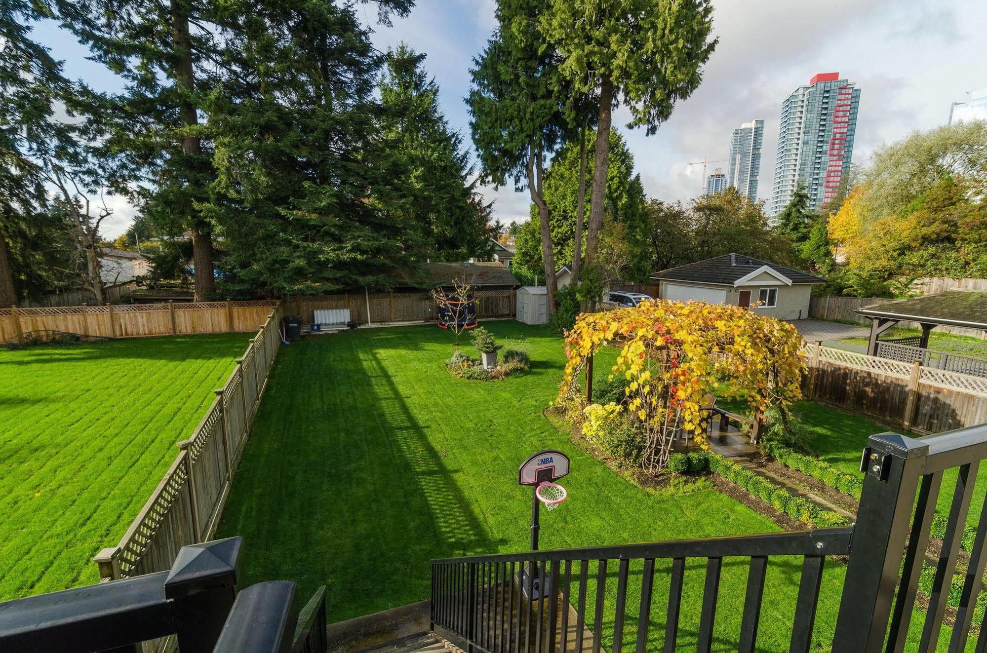 Imperial House Bed & Breakfast Burnaby Dış mekan fotoğraf